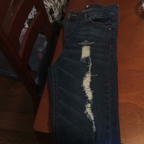 American Bazi High Waisted Distressed Jeans 👖 - Picture 6 of 8